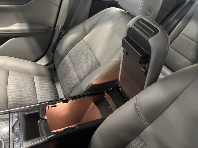 Used 2018 Chevrolet Impala LT w/ LT Convenience Package FWD image 30