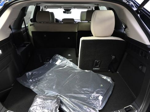 New 2026 MAZDA CX-90 3.3 Turbo w/ Preferred Package image 19