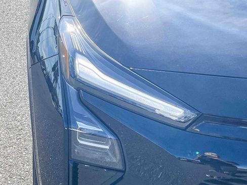 New 2027 Chevrolet Bolt LT w/ Comfort Package image 7