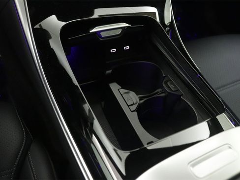 New 2025 Mercedes-Benz C 300 Sedan image 7