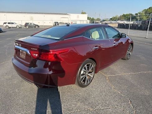 Used 2016 Nissan Maxima Platinum FWD image 4