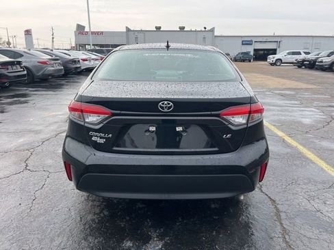Used 2024 Toyota Corolla LE FWD image 6