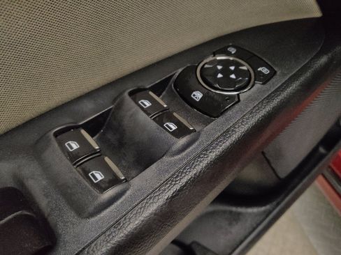 Used 2017 Ford Fusion S image 27