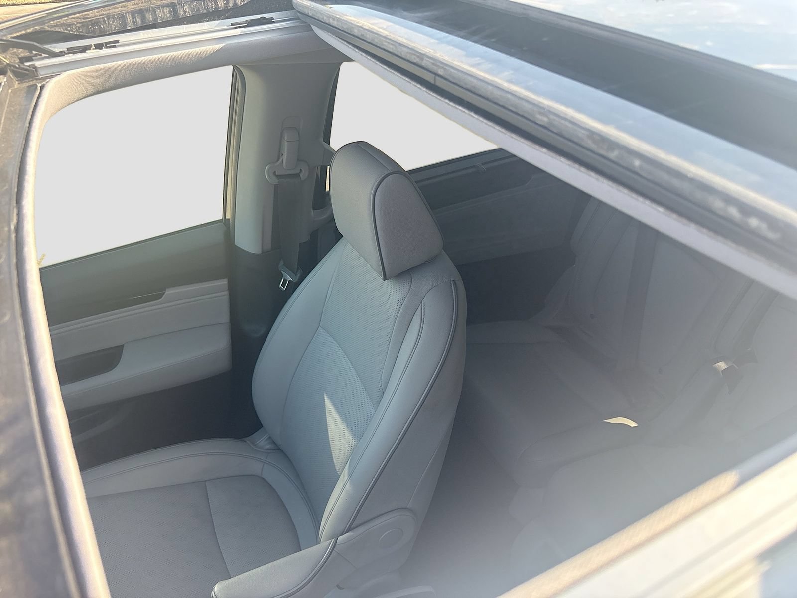 Used 2024 Honda Odyssey Elite image 22