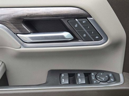 Certified 2024 Chevrolet Silverado 2500 LTZ w/ LTZ Convenience Package image 22