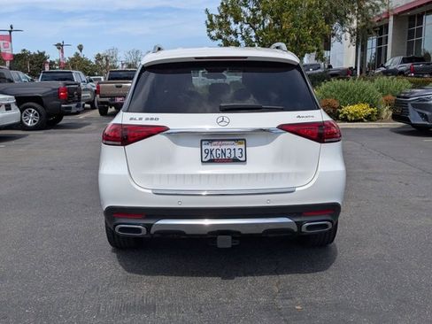 Used 2020 Mercedes-Benz GLE 350 4MATIC w/ Premium Package image 7