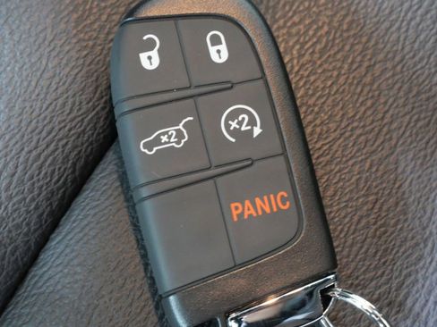 New 2026 Jeep Compass Limited image 28