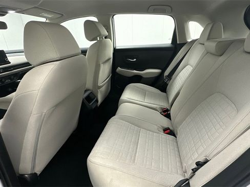 Used 2023 Honda HR-V LX image 7