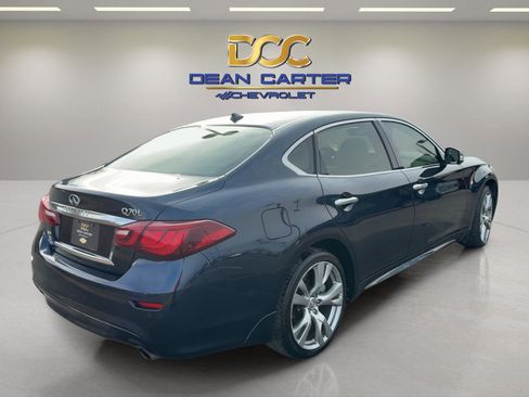 Used 2017 INFINITI Q70 L 3.7 image 5