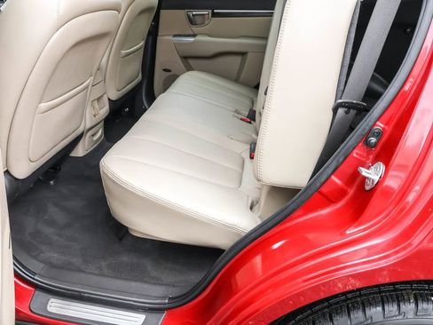 Used 2011 Hyundai Santa Fe Limited image 29