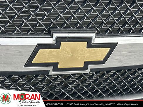 Used 2024 Chevrolet Express 2500 w/ Driver Convenience Package image 28