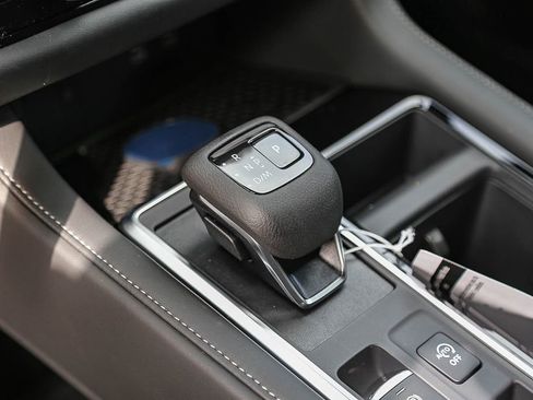 New 2026 Nissan Pathfinder SL image 23