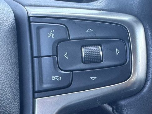 Used 2019 Chevrolet Silverado 1500 LT Trail Boss AWD/4WD image 10