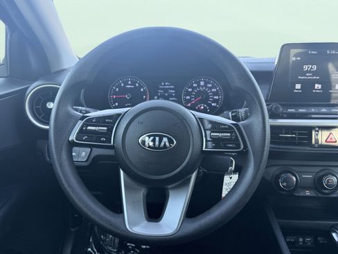 Used 2020 Kia Forte LXS image 31