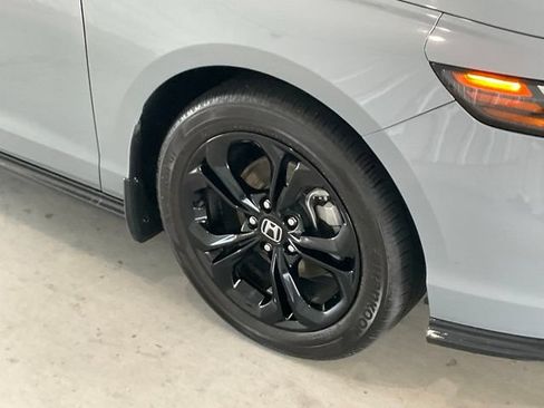 Certified 2025 Honda Accord SE image 26