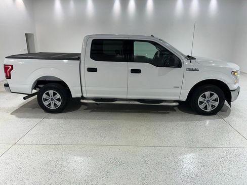 Used 2017 Ford F150 XLT RWD image 6
