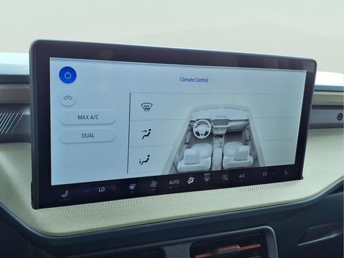 New 2026 Ford Maverick Lariat AWD/4WD image 6