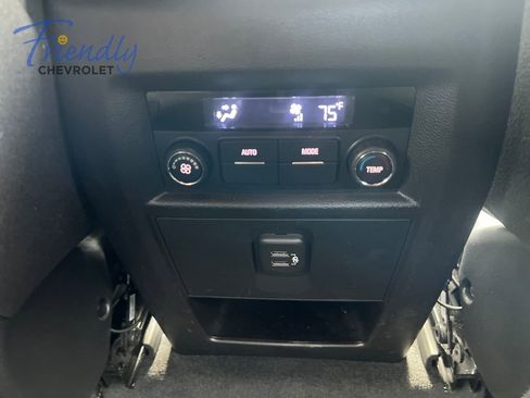 Certified 2022 Chevrolet Traverse LT AWD/4WD image 31