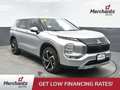 Used 2024 Mitsubishi Outlander SE