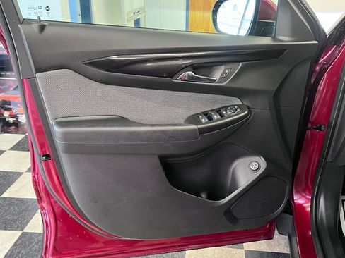 Used 2024 Chevrolet TrailBlazer LT w/ Convenience Package image 31