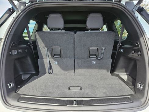 New 2025 Jeep Grand Cherokee L Laredo w/ Luxury Tech Group I image 29