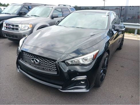 Used 2019 INFINITI Q50 Signature Edition AWD/4WD image 2
