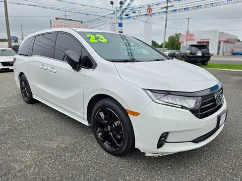 Used 2023 Honda Odyssey Sport image 7