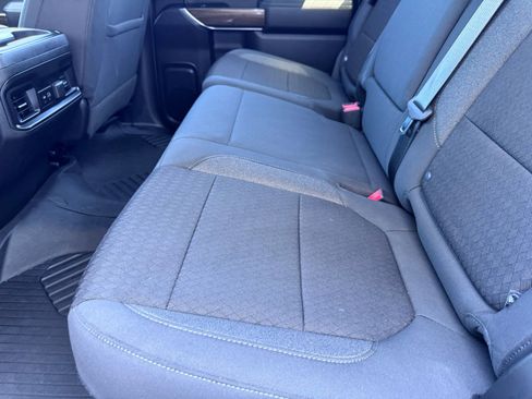 Used 2022 Chevrolet Silverado 1500 LT Trail Boss w/ Bed Protection Package image 17