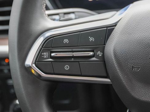 Used 2025 Chevrolet Tahoe LT image 30