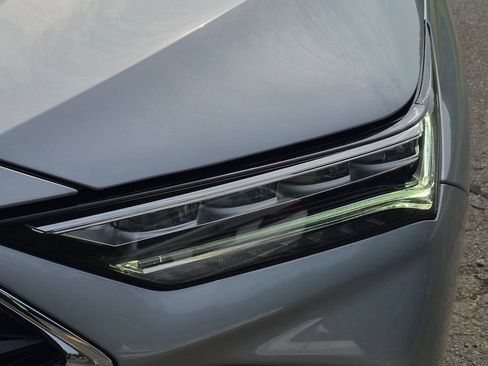 Certified 2025 Acura MDX SH-AWD w/ Technology Package image 9