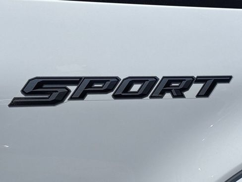 Used 2022 Ford F150 XLT w/ Equipment Group 302A High RWD image 6