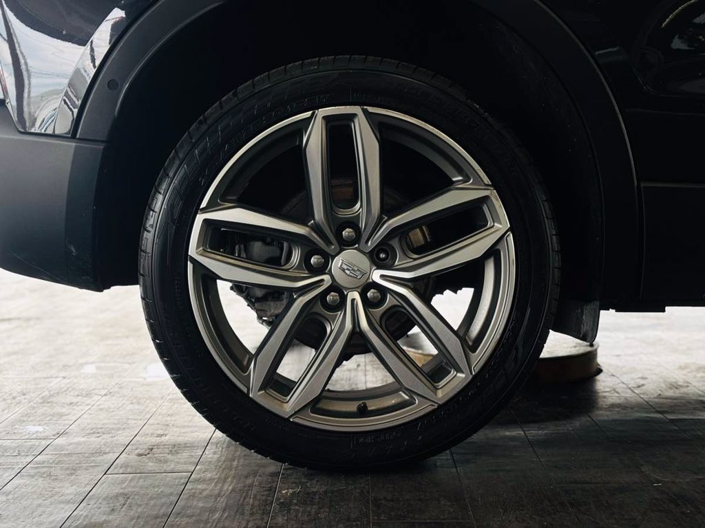 Used 2022 Cadillac XT4 Sport w/ Enhanced Visibility Package AWD/4WD image 25