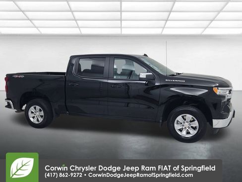 Used 2025 Chevrolet Silverado 1500 LT image 1