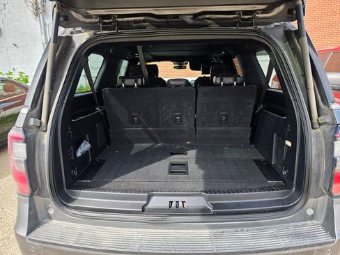 Used 2019 Ford Expedition Max Limited w/ Equipment Group 303A AWD/4WD image 8