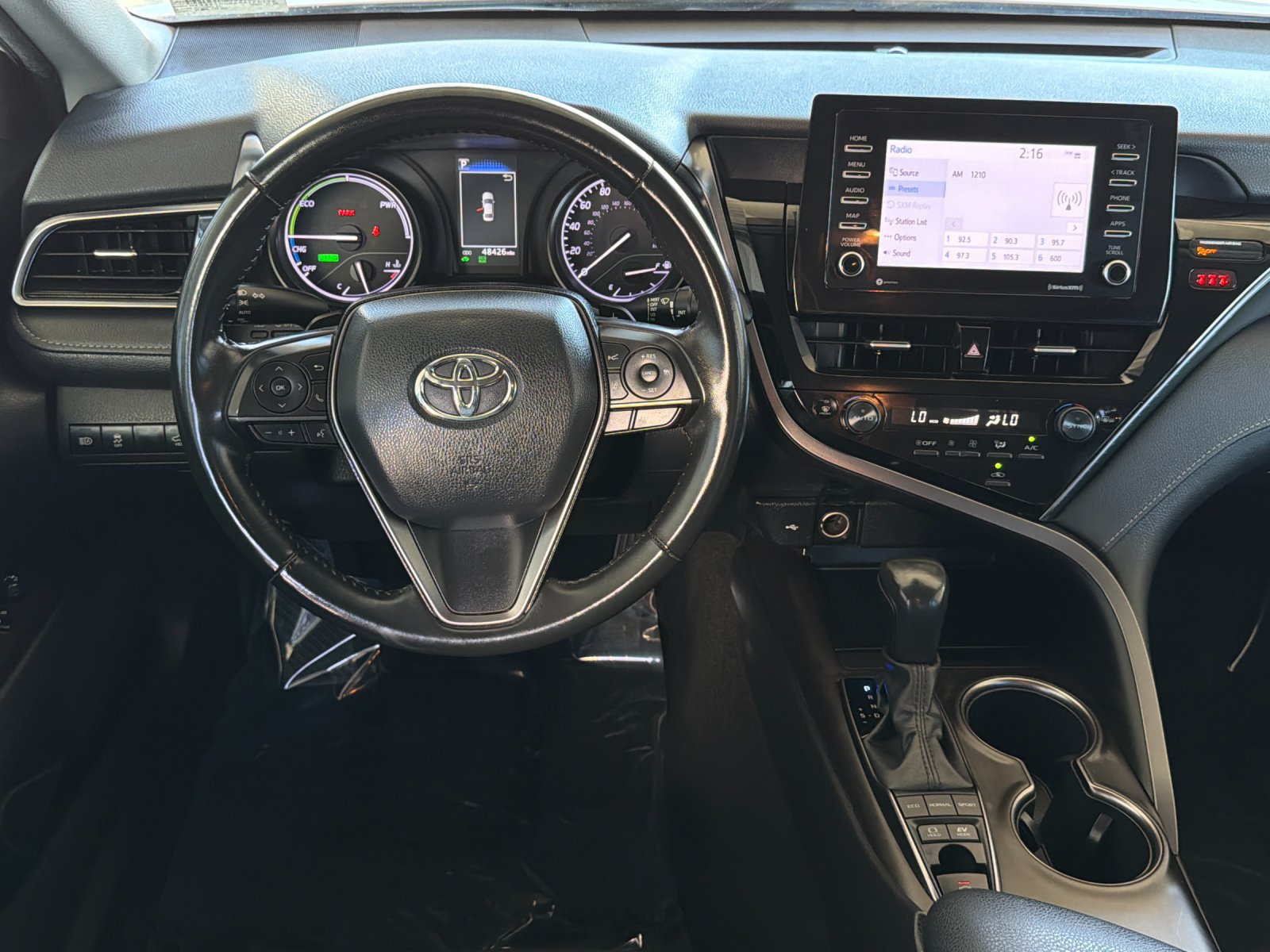 Used 2024 Toyota Camry SE FWD image 13