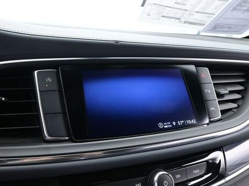 Used 2024 Buick Enclave Premium FWD image 36