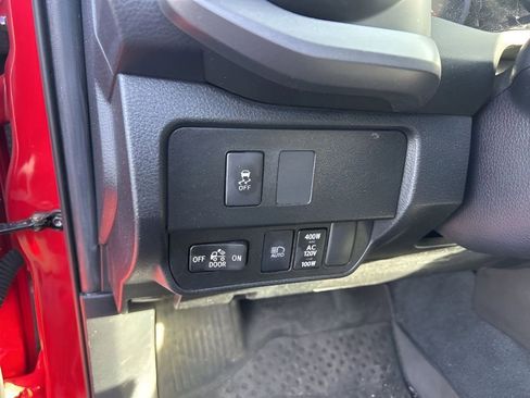 Used 2021 Toyota Tacoma TRD Sport w/ Technology Package image 22