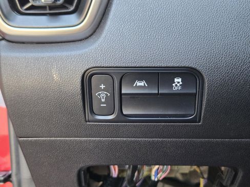 Used 2022 Kia Sorento LX image 29