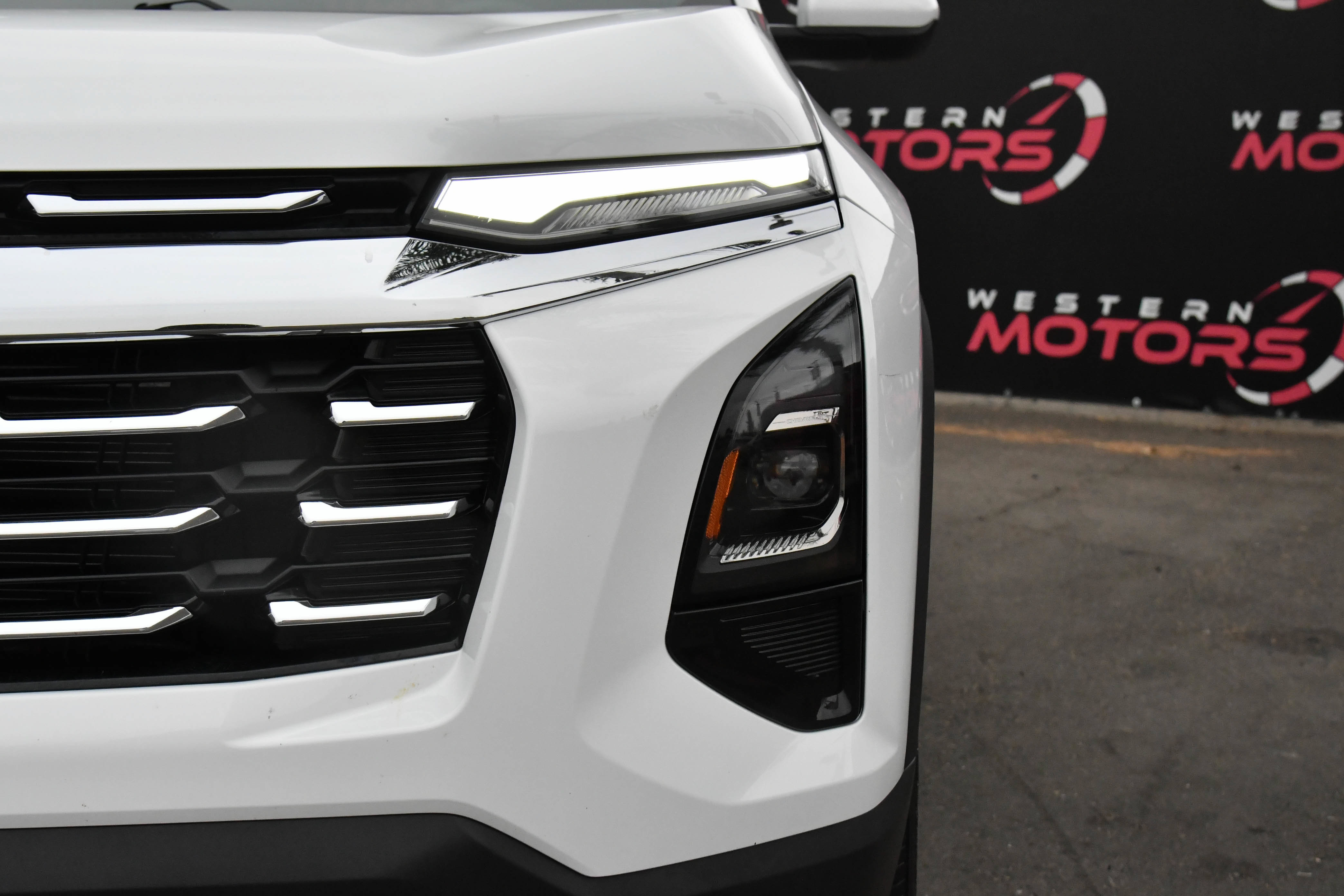 Used 2025 Chevrolet Equinox LT FWD image 11