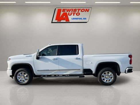 Used 2024 Chevrolet Silverado 3500 High Country AWD/4WD image 10
