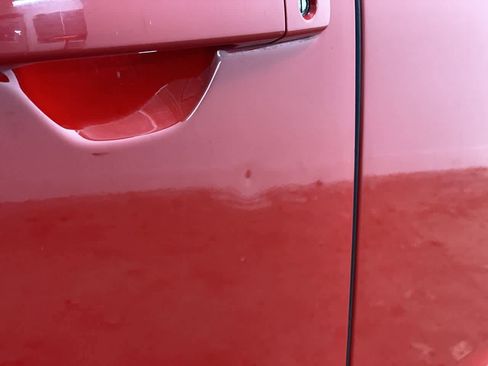 Used 2023 Nissan Frontier SV image 36