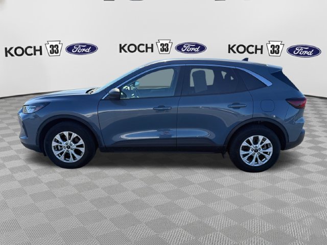 Used 2023 Ford Escape Active w/ Tech Pack #1 AWD/4WD image 4
