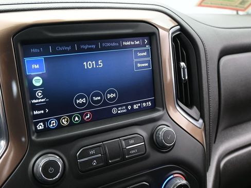 Used 2022 Chevrolet Silverado 1500 High Country image 24