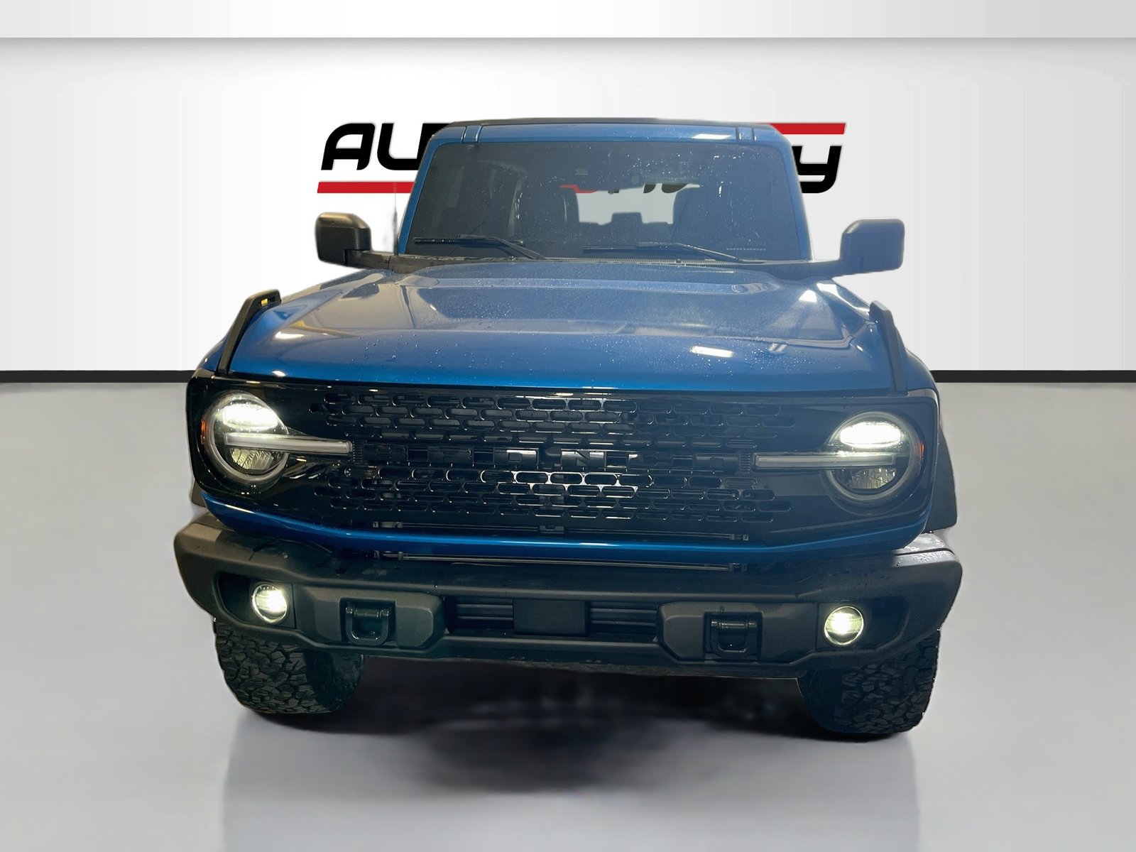 Used 2024 Ford Bronco Badlands AWD/4WD image 2
