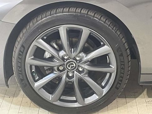 Used 2023 MAZDA MAZDA3 s FWD image 13