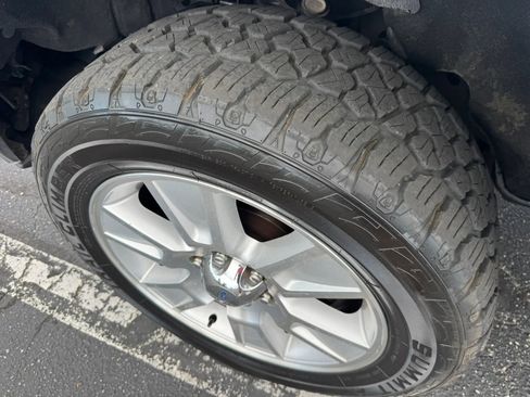 Used 2013 Ford F150 Lariat w/ Luxury Equipment Group image 11