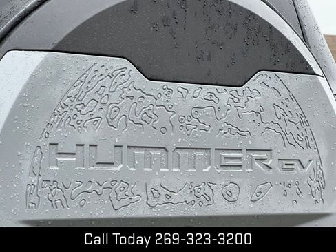 Certified 2024 GMC Hummer EV 3X image 9
