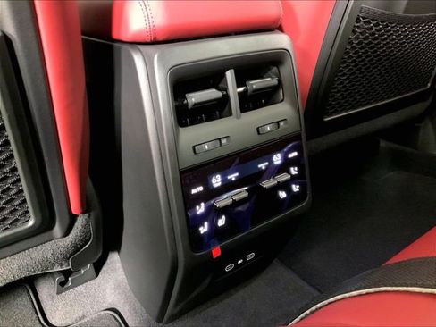 New 2026 Porsche Macan Electric RWD image 18
