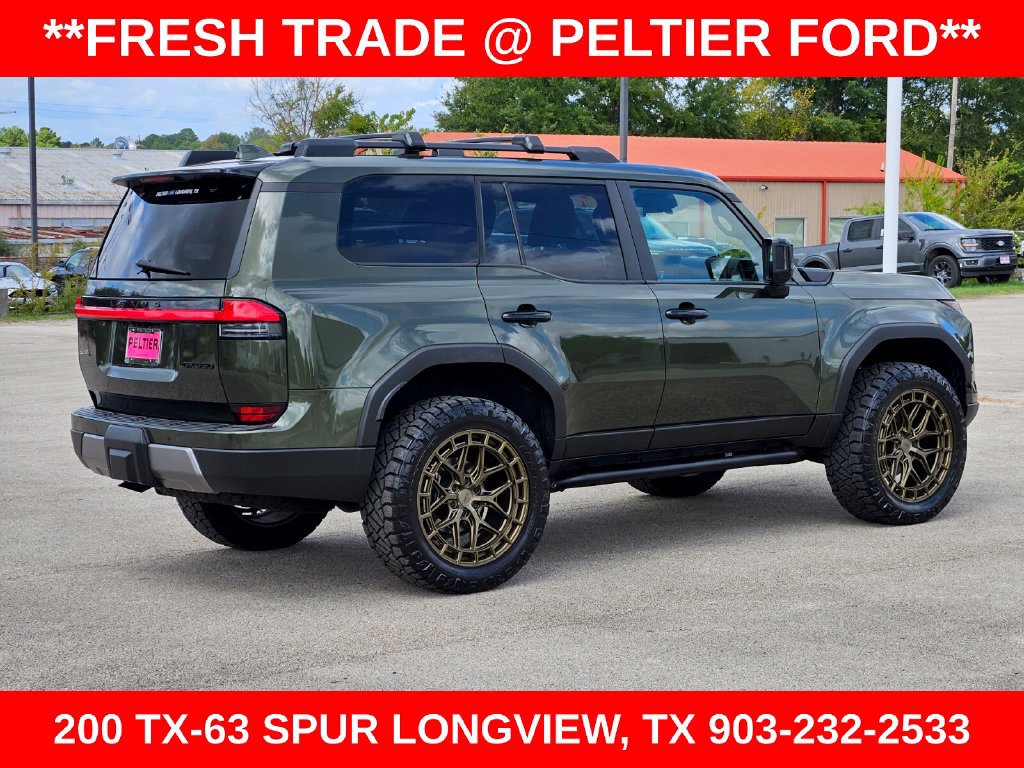 Used 2024 Lexus GX 550 AWD/4WD image 4