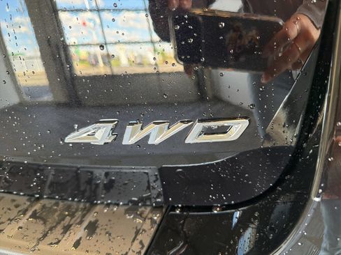 New 2026 Ford Explorer Active w/ Active Comfort Package AWD/4WD image 7